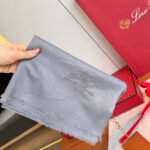 Loro Piana 베이비 캐시미어 링 스카프