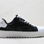 NUMER1S 로우탑 클래식 스니커즈