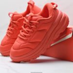 HOKA BONDI B3LS MARNI 로우 운동화