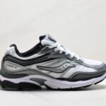 Saucony Pro Grid Omni 9 러닝화