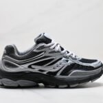 Saucony Pro Grid Omni 9 러닝화
