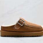 UGG Golden Family 스웨이드 슬리퍼