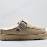 UGG Golden Family 스웨이드 슬리퍼