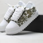 NUMER1S 로우 클래식 스니커즈