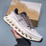 On Cloudtilt 경량 운동화