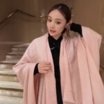 펜디 FF 레터 자카드 숄