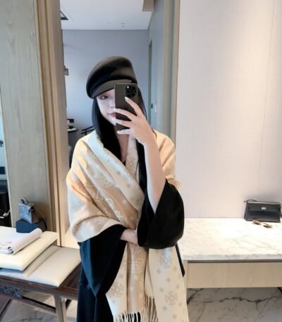 크롬하츠 캐시미어 머플러