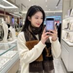 루이비통 레이캬비크 포켓 캐시미어 머플러