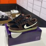 나이키 Dunk Low 스니커즈