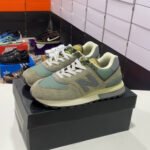 뉴발란스 NB574 레트로 캐주얼 스니커즈