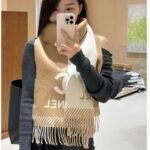 샤넬 양면 배색 자카드 머플러