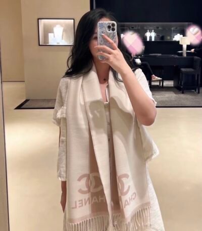 샤넬 양면 자카드 머플러